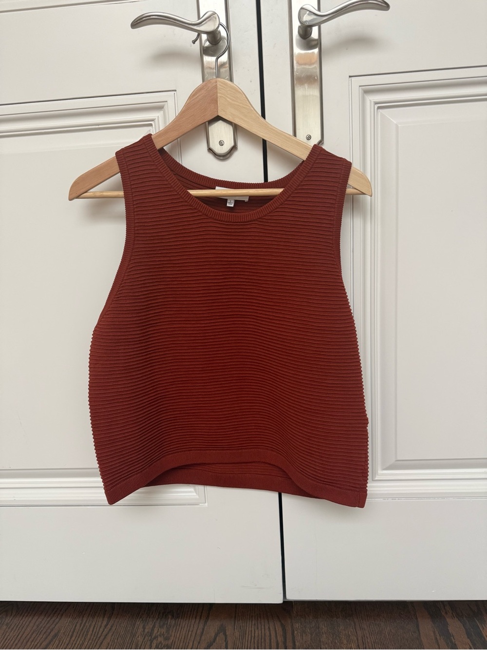 New Babaton Ribbed Knit Tank Top - Rust